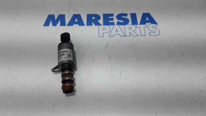 Gebruikte Nokkenas Verstelling Fiat Panda (169) 1.2, Classic Prijs € 24,90 Margeregeling aangeboden door Maresia Parts