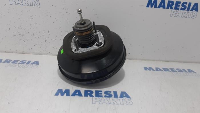 Gebruikte Rembekrachtiger Citroen C3 (SX/SW) 1.6 Blue HDi 75 16V Prijs € 39,90 Margeregeling aangeboden door Maresia Parts