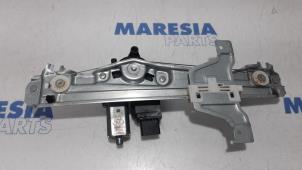 Gebruikte Ruitmechaniek 4Deurs rechts-achter Citroen C3 (SX/SW) 1.6 Blue HDi 75 16V Prijs € 85,00 Margeregeling aangeboden door Maresia Parts
