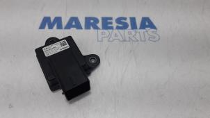 Gebruikte Relais Citroen C3 (SX/SW) 1.6 Blue HDi 75 16V Prijs € 25,00 Margeregeling aangeboden door Maresia Parts