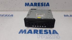 Gebruikte Radio Citroen DS3 (SA) 1.6 e-HDi 16V 115 Prijs € 80,00 Margeregeling aangeboden door Maresia Parts