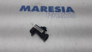 Gebruikte Sensor (overige) Citroen DS3 (SA) 1.6 e-HDi 16V 115 Prijs € 25,00 Margeregeling aangeboden door Maresia Parts