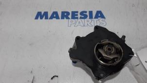 Gebruikte Vacuumpomp (Diesel) Alfa Romeo 159 Sportwagon (939BX) 2.4 JTDm 20V Prijs € 50,00 Margeregeling aangeboden door Maresia Parts