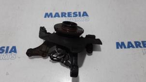 Gebruikte Asschenkel rechts-voor Fiat Fiorino (225) 1.3 D 16V Multijet Prijs € 65,00 Margeregeling aangeboden door Maresia Parts