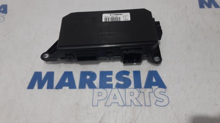 Gebruikte Computer Diversen Fiat Croma (194) 2.2 MPI 16V Prijs € 35,00 Margeregeling aangeboden door Maresia Parts
