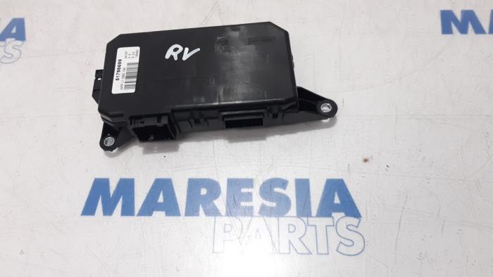 Gebruikte Computer Diversen Fiat Croma (194) 2.2 MPI 16V Prijs € 35,00 Margeregeling aangeboden door Maresia Parts