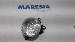 Gebruikte Mistlamp rechts-voor Citroen DS3 (SA) 1.4 HDi Prijs € 10,00 Margeregeling aangeboden door Maresia Parts