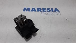 Gebruikte Koelvinweerstand Citroen DS3 (SA) 1.4 HDi Prijs € 20,00 Margeregeling aangeboden door Maresia Parts