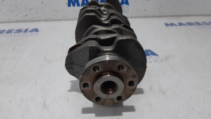 Krukas van een Peugeot Partner (GC/GF/GG/GJ/GK) 1.6 BlueHDI 75 2016