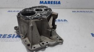 Gebruikte Versnellingsbakhuis Peugeot Partner (GC/GF/GG/GJ/GK) 1.6 HDI 75 16V Prijs € 90,75 Inclusief btw aangeboden door Maresia Parts