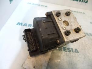 Gebruikte ABS Pomp Renault Scénic I (JA) 1.6 16V Prijs € 65,00 Margeregeling aangeboden door Maresia Parts