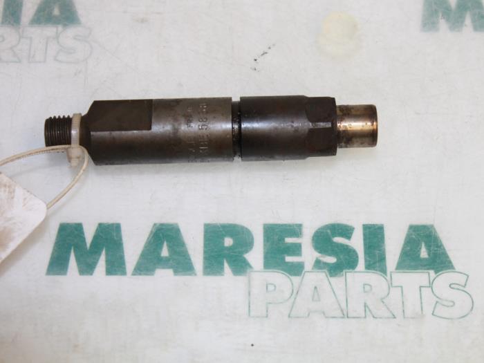 FIAT 2 generation (1993-2006) Injector de combustibil KBE58S8 20454206