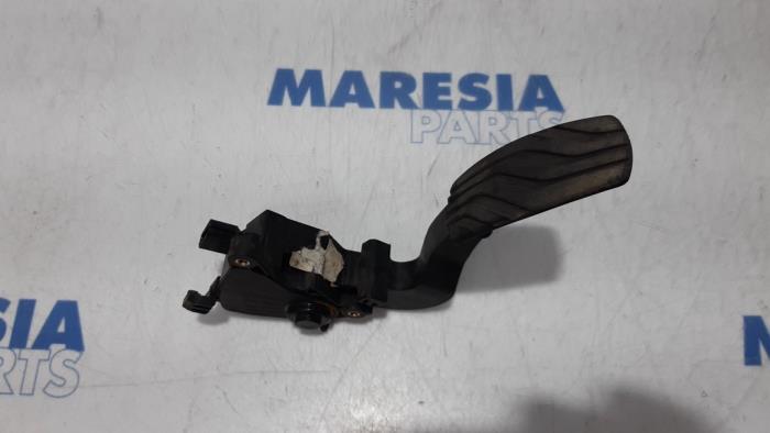 Gebruikte Gaspedaalpositie Sensor Renault Talisman (RFDL) 1.6 Energy TCe 150 EDC Prijs € 30,00 Margeregeling aangeboden door Maresia Parts
