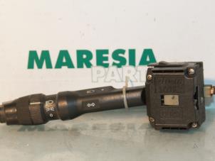 Gebruikte Richtingaanwijzer Schakelaar Fiat Tipo Prijs € 25,00 Margeregeling aangeboden door Maresia Parts
