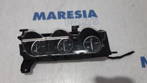 Gebruikte Display Interieur Alfa Romeo 159 (939AX) 1.8 TBI 16V Prijs € 50,00 Margeregeling aangeboden door Maresia Parts