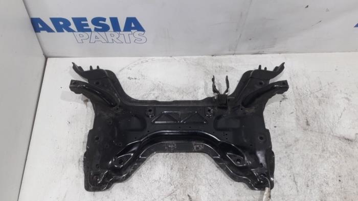 Gebruikte Subframe Peugeot Partner (GC/GF/GG/GJ/GK) 1.6 HDI 75 16V Prijs € 60,50 Inclusief btw aangeboden door Maresia Parts