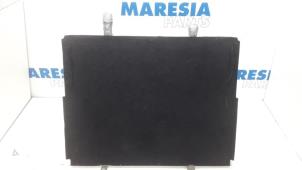 Gebruikte Kofferbak Mat Peugeot 3008 I (0U/HU) 1.6 16V THP 150 Prijs € 38,99 Margeregeling aangeboden door Maresia Parts