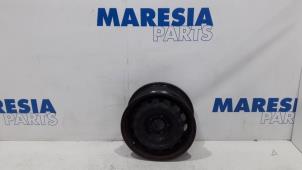 Gebruikte Velg Peugeot 308 (L3/L8/LB/LH/LP) 1.6 BlueHDi 100 Prijs € 35,00 Margeregeling aangeboden door Maresia Parts