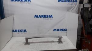 Gebruikte Bumperframe achter Peugeot 308 (L3/L8/LB/LH/LP) 1.6 BlueHDi 100 Prijs € 50,00 Margeregeling aangeboden door Maresia Parts