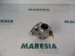 Gebruikte Vacuumpomp (Diesel) Peugeot 306 (7A/C/S) 1.9 D Prijs € 50,00 Margeregeling aangeboden door Maresia Parts