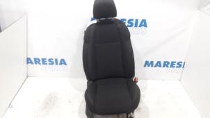 Gebruikte Stoel rechts Alfa Romeo Giulietta (940) 1.4 TB 16V Prijs € 125,00 Margeregeling aangeboden door Maresia Parts