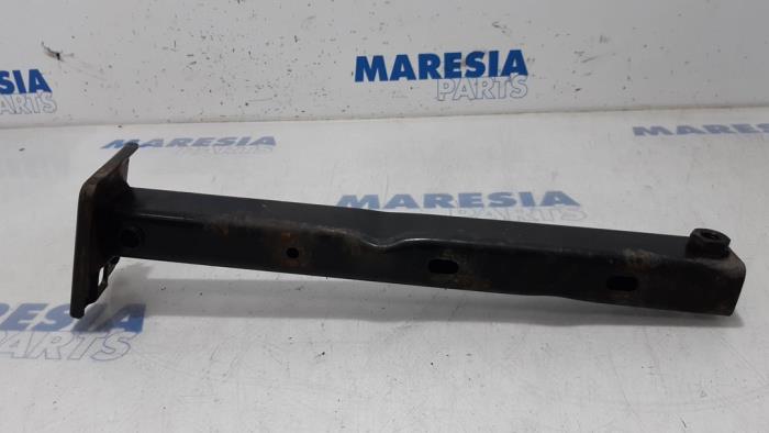 Gebruikte Subframe Peugeot 207 SW (WE/WU) 1.4 16V Vti Prijs € 20,00 Margeregeling aangeboden door Maresia Parts