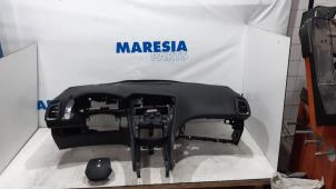 Gebruikte Airbag set + dashboard Citroen DS5 (KD/KF) 2.0 HDiF 160 16V Prijs € 630,00 Margeregeling aangeboden door Maresia Parts