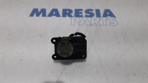 Gebruikte Kachelklep Motor Citroen DS5 (KD/KF) 2.0 HDiF 160 16V Prijs € 25,00 Margeregeling aangeboden door Maresia Parts