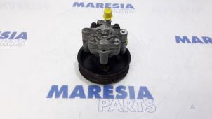 Gebruikte Stuurbekrachtiging Pomp Renault Master IV (MA/MB/MC/MD/MH/MF/MG/MH) 2.3 dCi 16V Prijs € 127,05 Inclusief btw aangeboden door Maresia Parts