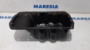 Gebruikte Carterpan Peugeot 3008 I (0U/HU) 1.6 16V THP 150 Prijs € 105,00 Margeregeling aangeboden door Maresia Parts