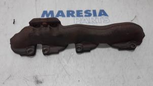 Gebruikte Uitlaatspruitstuk Lancia Delta (844) 1.6 D Multijet 16V 120 Prijs € 65,00 Margeregeling aangeboden door Maresia Parts