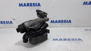 Gebruikte Oliefilterhouder Renault Master IV (MA/MB/MC/MD/MH/MF/MG/MH) 2.3 dCi 16V Prijs € 102,85 Inclusief btw aangeboden door Maresia Parts