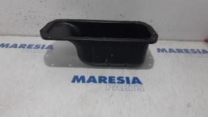 Gebruikte Carterpan Citroen C4 Picasso (3D/3E) 1.6 BlueHDI 120 Prijs € 35,00 Margeregeling aangeboden door Maresia Parts