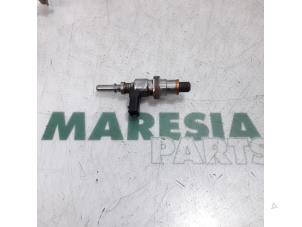 Gebruikte Koude start injector Renault Megane III Grandtour (KZ) 1.5 dCi 90 Prijs € 75,00 Margeregeling aangeboden door Maresia Parts