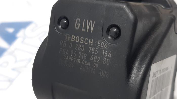 Gaspedaalpositie Sensor van een Citroën C4 Berline (NC) 1.4 16V VTi 2011