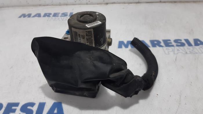 ABS Computer van een Citroën C3 (FC/FL/FT) 1.4 2003