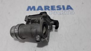 Gebruikte Gasklephuis Renault Megane III Berline (BZ) 1.5 dCi 110 Prijs € 34,99 Margeregeling aangeboden door Maresia Parts