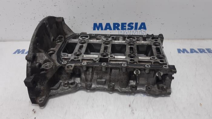 Gebruikte Carterpan Citroen C4 Aircross (BU) 1.6 HDi 16V 115 Prijs € 75,00 Margeregeling aangeboden door Maresia Parts