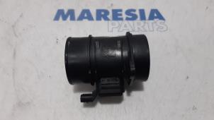 Gebruikte Luchthoeveelheidsmeter Renault Clio III (SR) 1.5 dCi 70 Prijs € 25,00 Margeregeling aangeboden door Maresia Parts