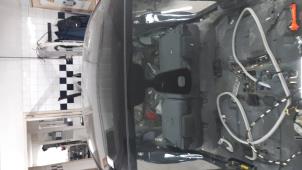 Gebruikte Panoramadak Peugeot 3008 I (0U/HU) 1.6 16V THP 155 Prijs € 315,00 Margeregeling aangeboden door Maresia Parts