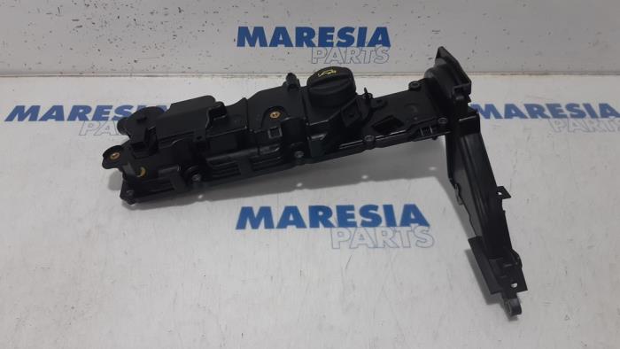Gebruikte Kleppendeksel Citroen Jumpy (G9) 1.6 HDI Prijs € 30,19 Inclusief btw aangeboden door Maresia Parts
