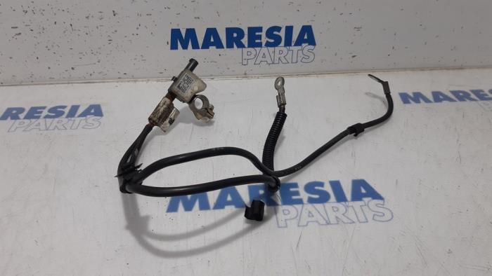 Gebruikte Accu sensor Peugeot 3008 I (0U/HU) 1.6 16V THP 155 Prijs € 35,00 Margeregeling aangeboden door Maresia Parts
