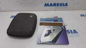 Gebruikte Instructie Boekje Renault Espace (JK) 2.0 16V Turbo Prijs € 35,00 Margeregeling aangeboden door Maresia Parts
