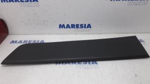 Gebruikte Sierstrip Citroen Jumper (U9) 2.2 HDi 120 Euro 4 Prijs € 48,40 Inclusief btw aangeboden door Maresia Parts