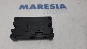 Gebruikte Computer Diversen Renault Megane III Coupe (DZ) 2.0 16V TCe 180 Prijs € 157,50 Margeregeling aangeboden door Maresia Parts