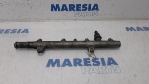 Gebruikte Common rail (Injectie) Renault Grand Scénic II (JM) 1.9 dCi 120 Prijs € 50,00 Margeregeling aangeboden door Maresia Parts