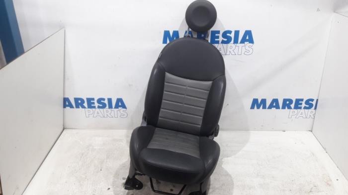 Stoelgreep (R)(Zwart) 71769001 kopen | BHA Webshop