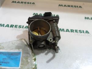 Gebruikte Gasklephuis Renault Koleos I 2.5 16V Prijs € 210,00 Margeregeling aangeboden door Maresia Parts