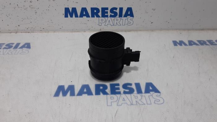 Gebruikte Luchthoeveelheidsmeter Fiat Ducato (250) 3.0 D 177 MultiJet II Power Prijs € 72,60 Inclusief btw aangeboden door Maresia Parts