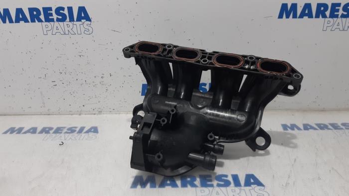 Gebruikte Spruitstuk Inlaat Citroen DS3 (SA) 1.6 16V VTS THP 155 Prijs € 49,99 Margeregeling aangeboden door Maresia Parts